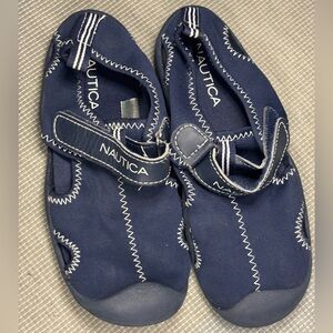 Nautica Kids Navy Blue Water Shoes with White Stitching size 12